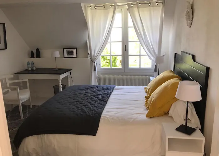 Le Jardin De Bed & Breakfast 3*